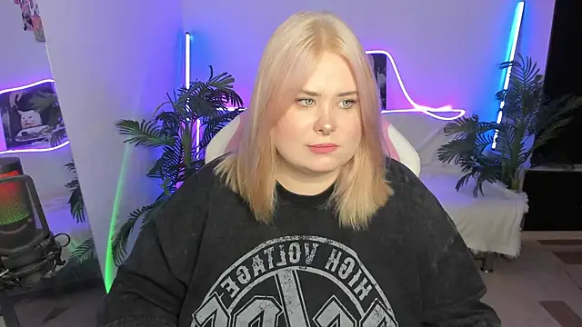 Akemi BBW online show from 17, 3, 2025