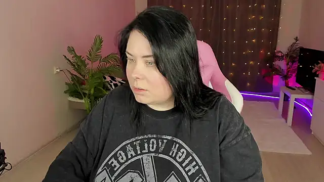 Akemi BBW online show from 24, 9, 2025