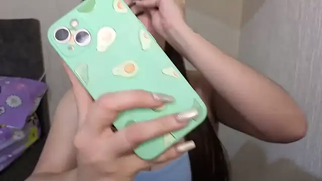 zoe adhara online show from 22, 4, 2026