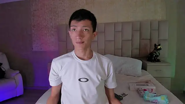 DereckCooperr online show from 6, 1, 2025