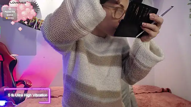 Katy Van online show from 25, 10, 2025