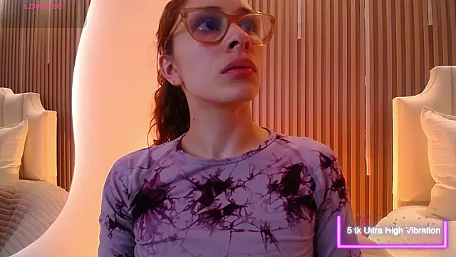 Katy Van online show from 5, 3, 2026