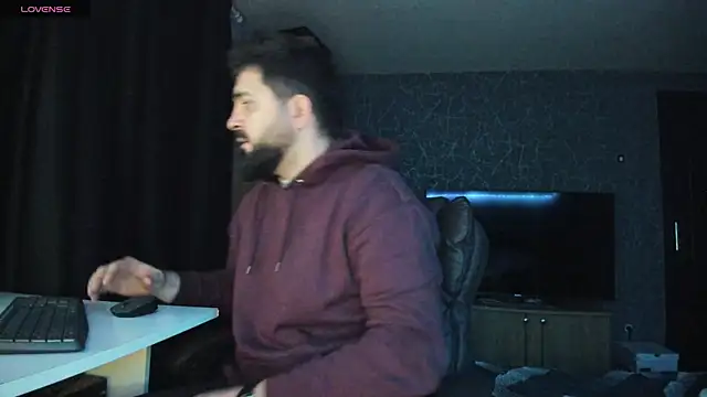 Snapshot of Eduu2322 chatting on 31, 12, 2024 Eduu2322 online show from 31, 12, 2024