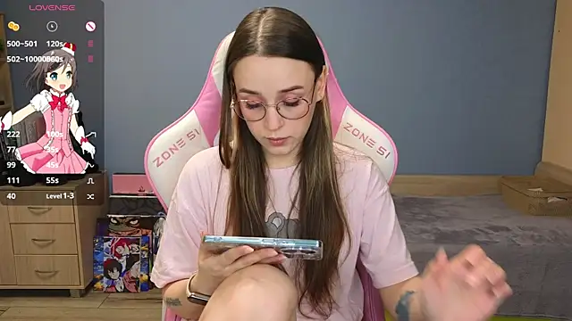 Sweet frosti online show from 5, 1, 2025