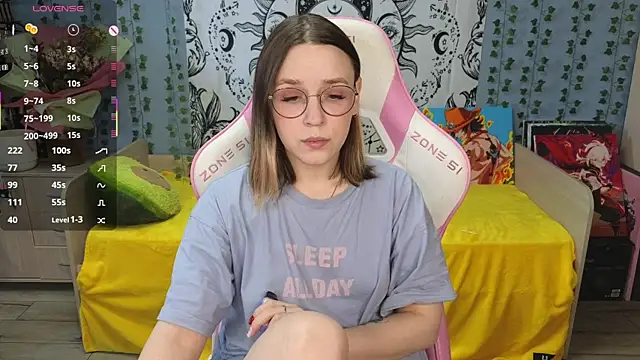 Sweet frosti online show from 5, 3, 2025