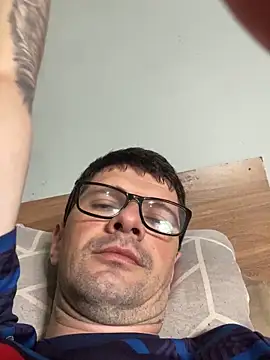 Juliano2289 online show from 9, 4, 2026