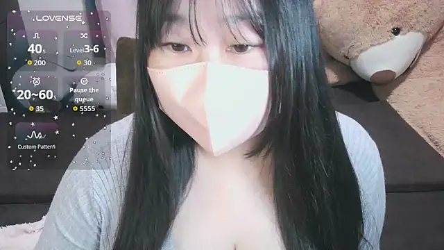 yuinyan3150 online show from 7, 2, 2026