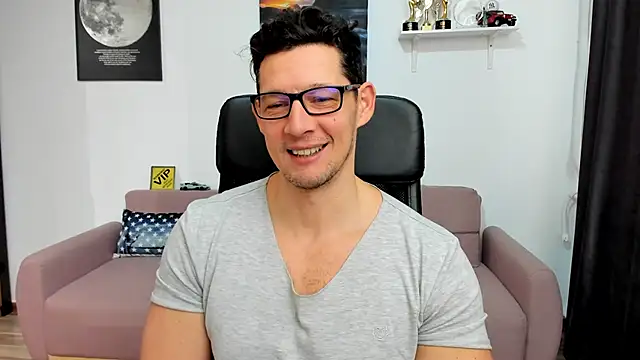 Snapshot of BrutusK08 chatting on 17, 1, 2026 BrutusK08 online show from 17, 1, 2026