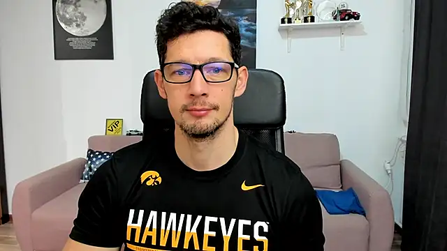 Snapshot of BrutusK08 chatting on 1, 2, 2026 BrutusK08 online show from 1, 2, 2026