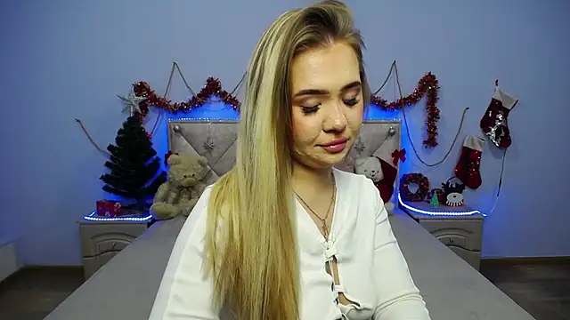 Snapshot of StacyYellig chatting on 7, 1, 2025 StacyYellig online show from 7, 1, 2025