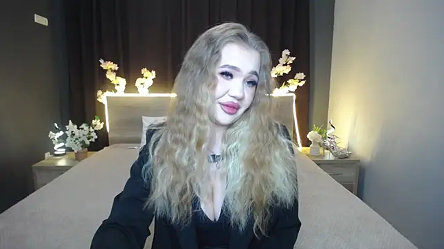 StacyYellig online show from 26, 4, 2026