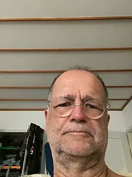 artXhibitor online show from 12, 4, 2026