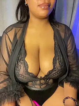 YellowHoneyDip online show from 4, 2, 2026