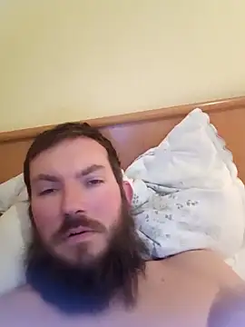 Snapshot of Klinsch chatting on 4, 2, 2026 Klinsch online show from 4, 2, 2026