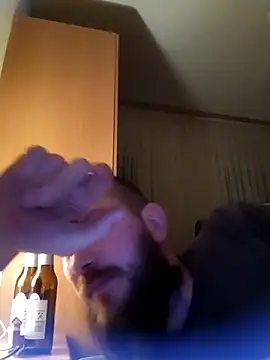 Snapshot of Klinsch chatting on 23, 2, 2026 Klinsch online show from 23, 2, 2026