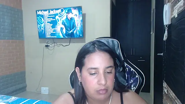 Snapshot of KathyHardcore69 chatting on 7, 6, 2026 KathyHardcore69 online show from 7, 6, 2026
