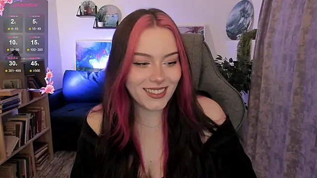 CoralineKeyns online show from 9, 4, 2026