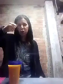 Cameron puppy online show from 12, 3, 2025