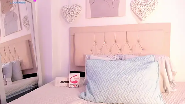 daiana curly online show from 14, 2, 2025