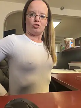 yanks28xh online show from 28, 2, 2025