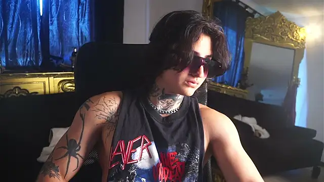 dantecoppolaa  online show from 8, 2, 2025