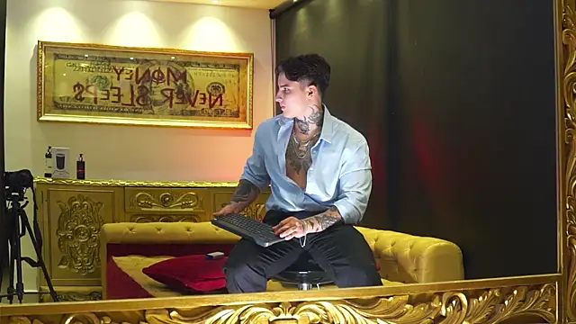 dantecoppolaa  online show from 17, 4, 2026