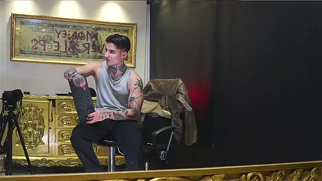 Snapshot of dantecoppolaa_ chatting on 17, 7, 2026 dantecoppolaa online show from 17, 7, 2026
