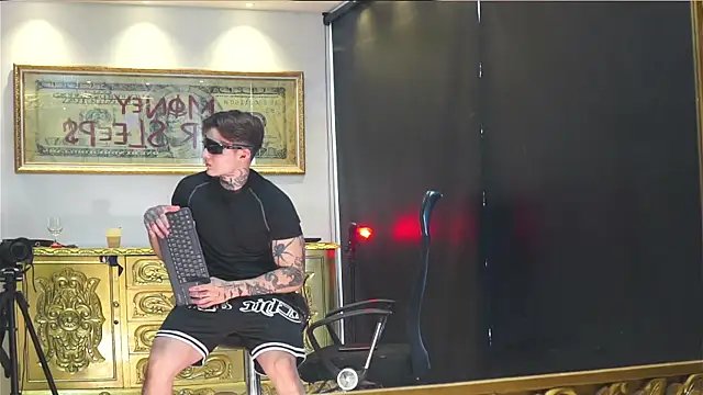 Snapshot of dantecoppolaa_ chatting on 30, 7, 2026 dantecoppolaa online show from 30, 7, 2026