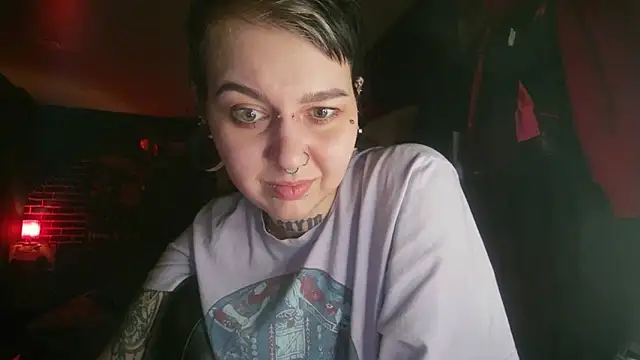 MoorderxDoll online show from 2, 3, 2025