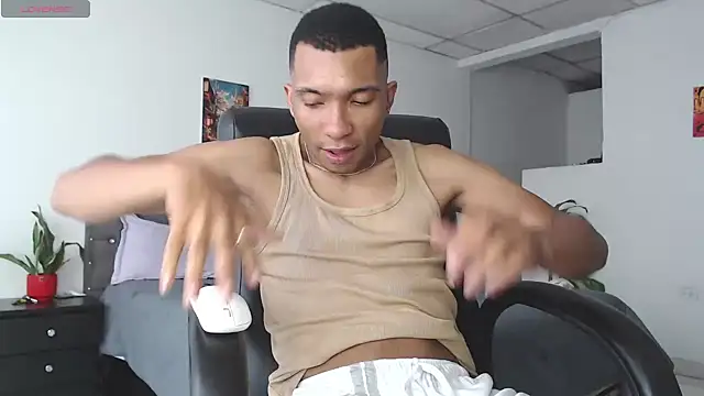 Aaronblack1  online show from 18, 4, 2026