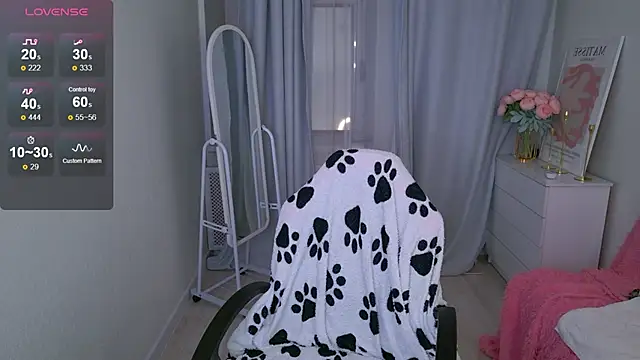 LovelyJessie online show from 11, 11, 2025