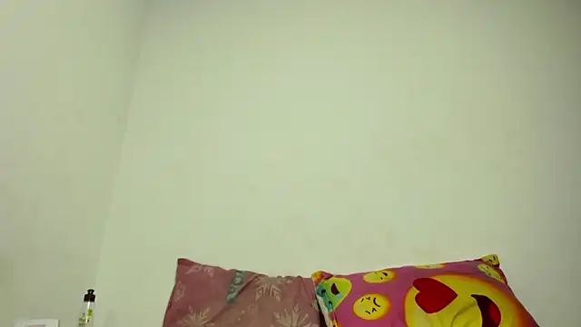 hugexboobs69 online show from 3, 12, 2024