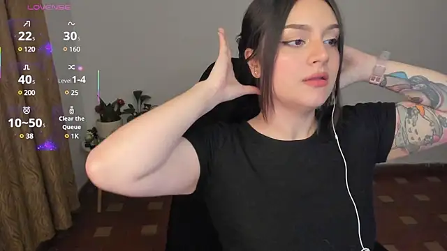 anaveleeez online show from 26, 2, 2025