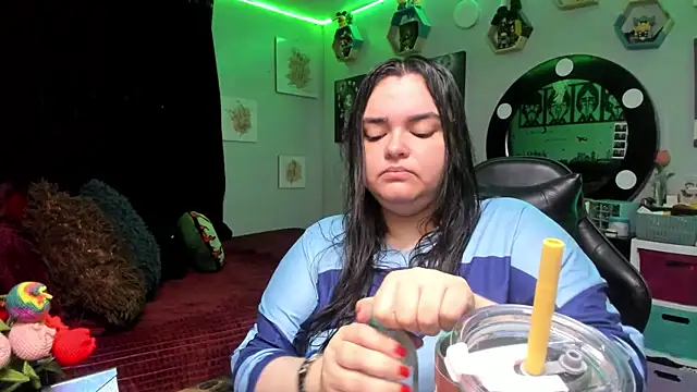 Snapshot of Luise_Meyrink chatting on 28, 2, 2026 Luise Meyrink online show from 28, 2, 2026