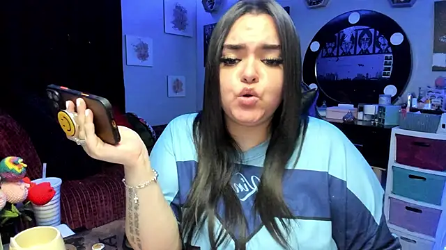 Snapshot of Luise_Meyrink chatting on 10, 3, 2026 Luise Meyrink online show from 10, 3, 2026