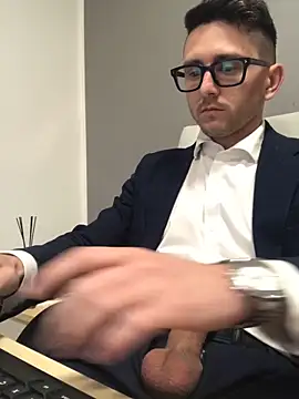 masterboss  online show from 17, 4, 2026