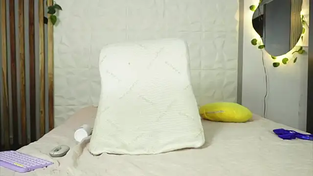 argiee taylorxs2 online show from 29, 1, 2025