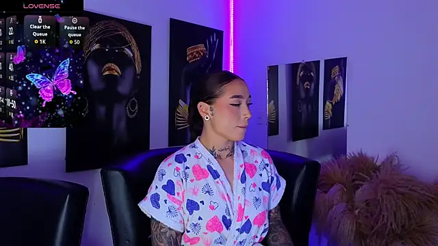  brenna hanson online show from 19, 9, 2025