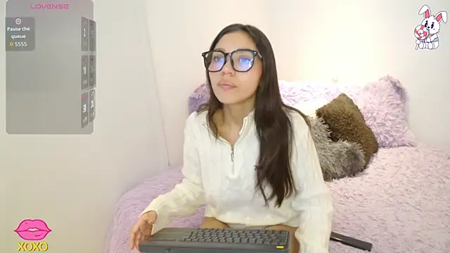 Maiaa evans online show from 6, 4, 2026