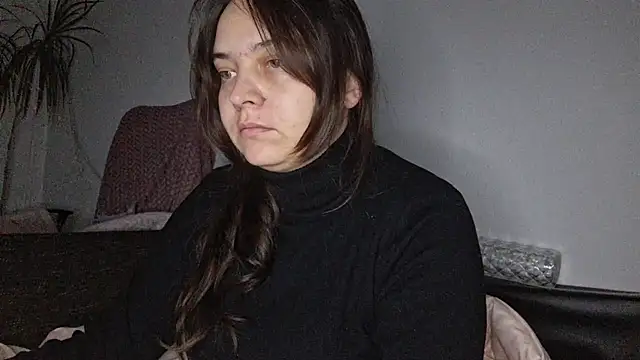 Cyndee Winter online show from 4, 12, 2025