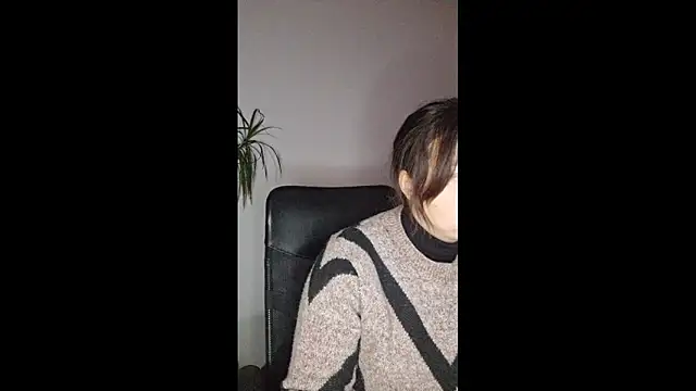 Cyndee Winter online show from 19, 12, 2025