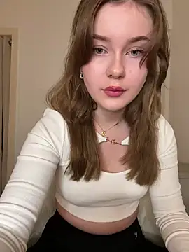 Snapshot of MaribelRiver chatting on 11, 1, 2025 MaribelRiver online show from 11, 1, 2025