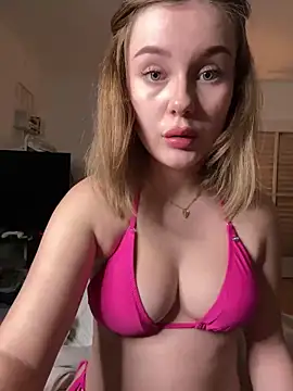 Snapshot of MaribelRiver chatting on 17, 1, 2025 MaribelRiver online show from 17, 1, 2025