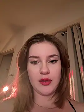 Snapshot of MaribelRiver chatting on 15, 2, 2025 MaribelRiver online show from 15, 2, 2025