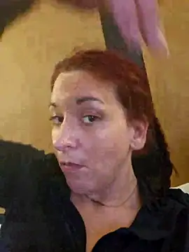 Snapshot of bella8769 chatting on 5, 3, 2025 bella8769 online show from 5, 3, 2025