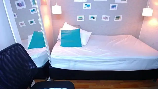 kiara evanss online show from 4, 3, 2025