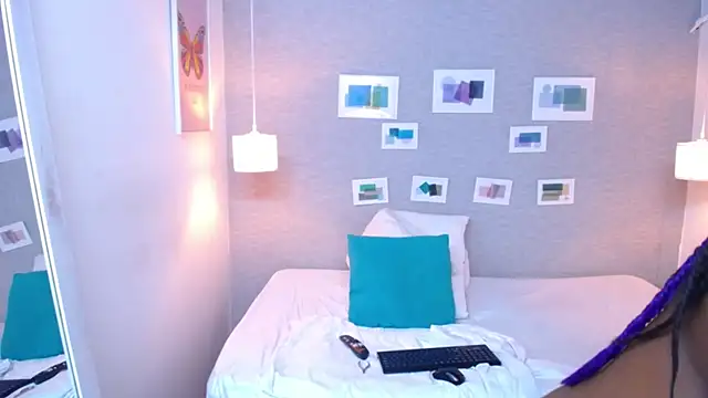 kiara evanss online show from 6, 3, 2025