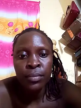 Snapshot of pretty_amaal chatting on 4, 3, 2025 pretty amaal online show from 4, 3, 2025