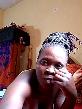 Snapshot of pretty_amaal chatting on 5, 3, 2025 pretty amaal online show from 5, 3, 2025