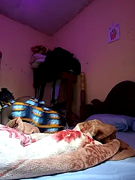 Snapshot of pretty_amaal chatting on 30, 9, 2025 pretty amaal online show from 30, 9, 2025